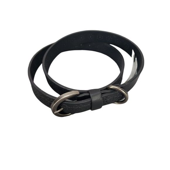 New Directions Embossed Black‎ Floral motif Cut Women’s Buckled Belt - Picture 1 of 16